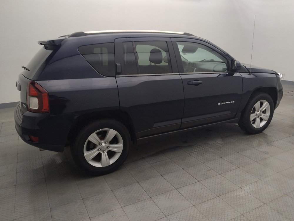 Used 2014 Jeep Compass Latitude w/ All Weather Capability Group AWD/4WD image 10