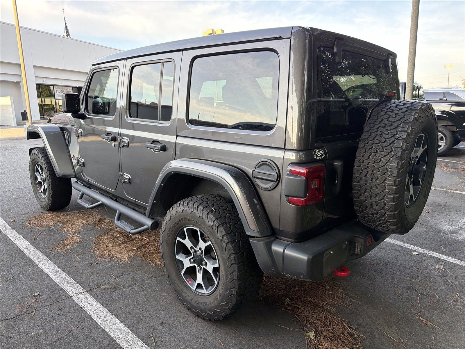 Used 2021 Jeep Wrangler Unlimited Rubicon AWD/4WD image 6