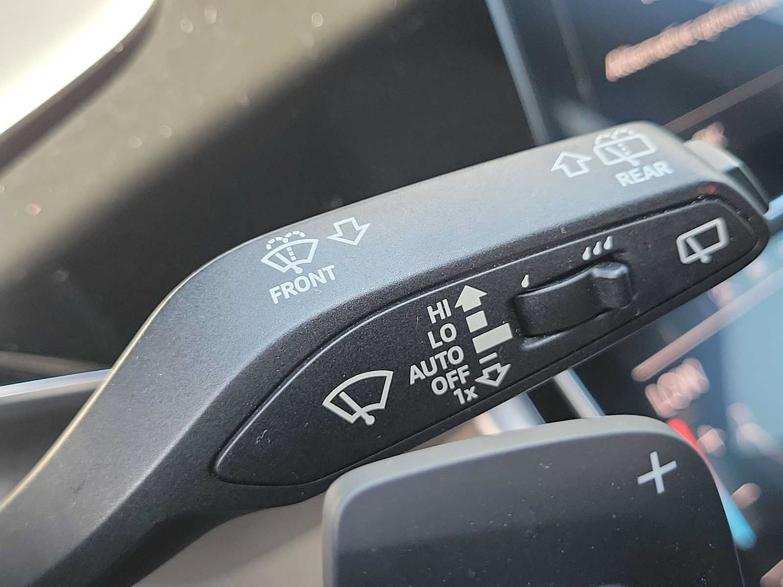 Used 2021 Audi Q8 Premium Plus w/ Premium Plus Package AWD/4WD image 25