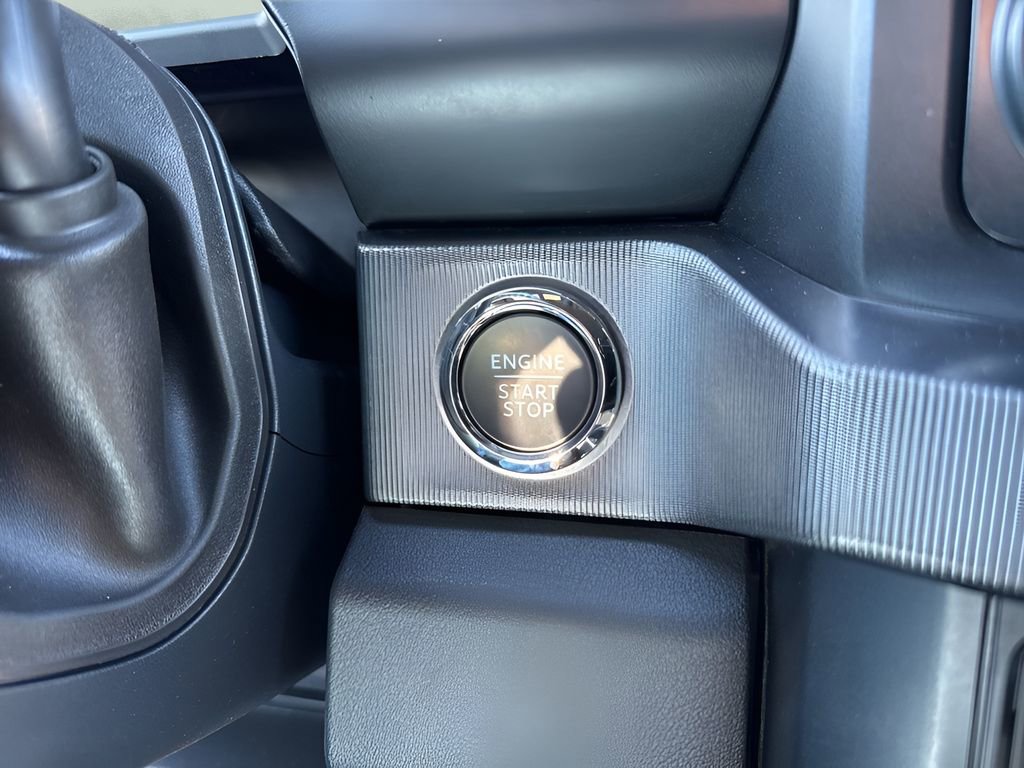 Used 2025 Ford F250 Platinum AWD/4WD image 25