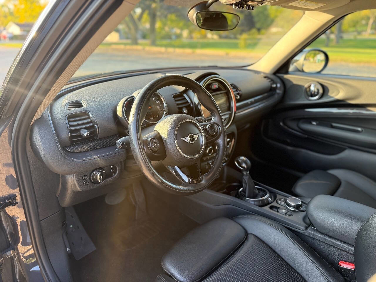 Used 2017 MINI Cooper Clubman S image 13