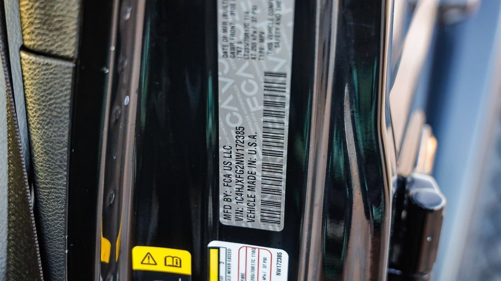 Used 2022 Jeep Wrangler Unlimited Rubicon w/ LED Lighting Group image 29