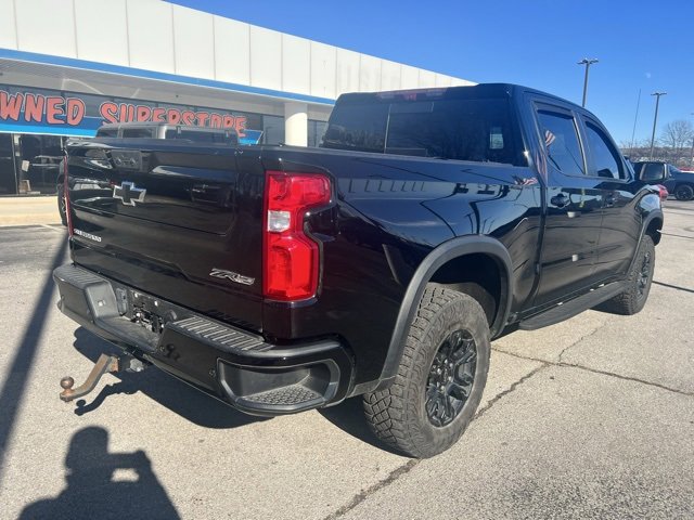 Used 2023 Chevrolet Silverado 1500 ZR2 w/ Technology Package image 4