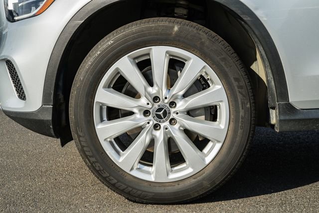 Used 2020 Mercedes-Benz GLC 300 GLC 300 image 16
