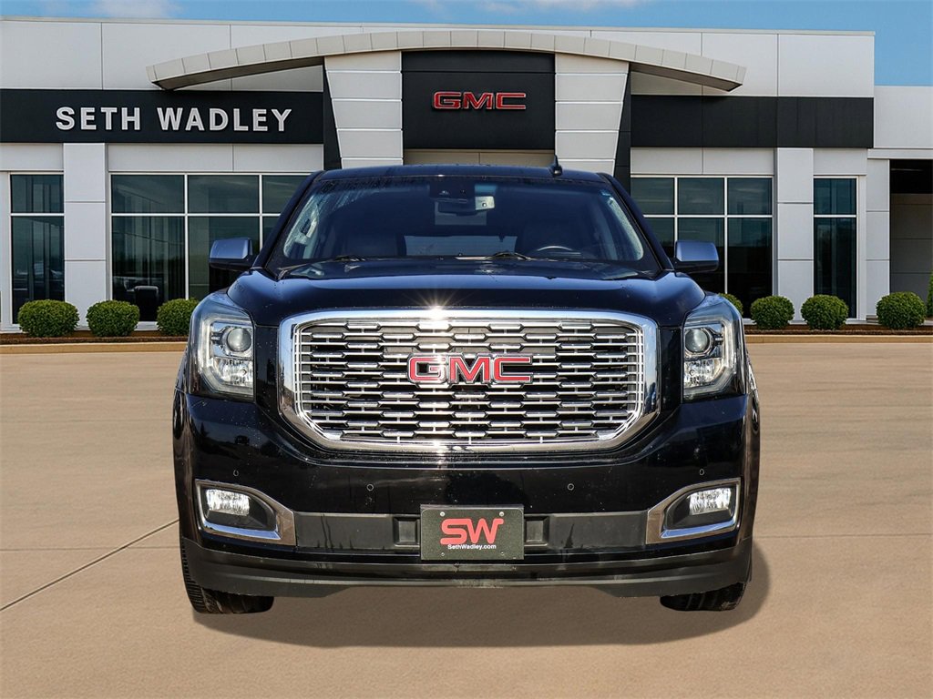 Used 2019 GMC Yukon Denali w/ Denali Ultimate Package image 2
