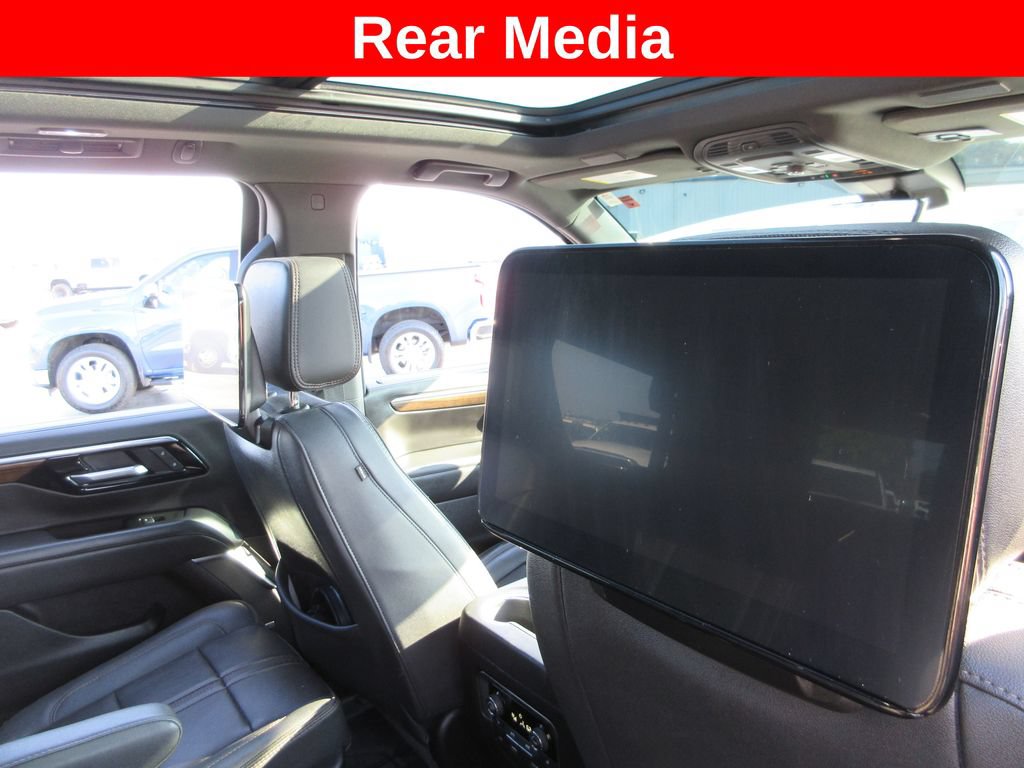 Certified 2025 Chevrolet Tahoe High Country AWD/4WD image 19