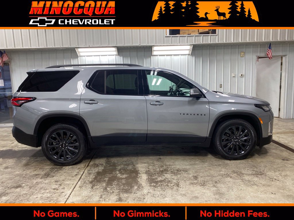 Used 2023 Chevrolet Traverse RS w/ LPO, Floor Liner Package