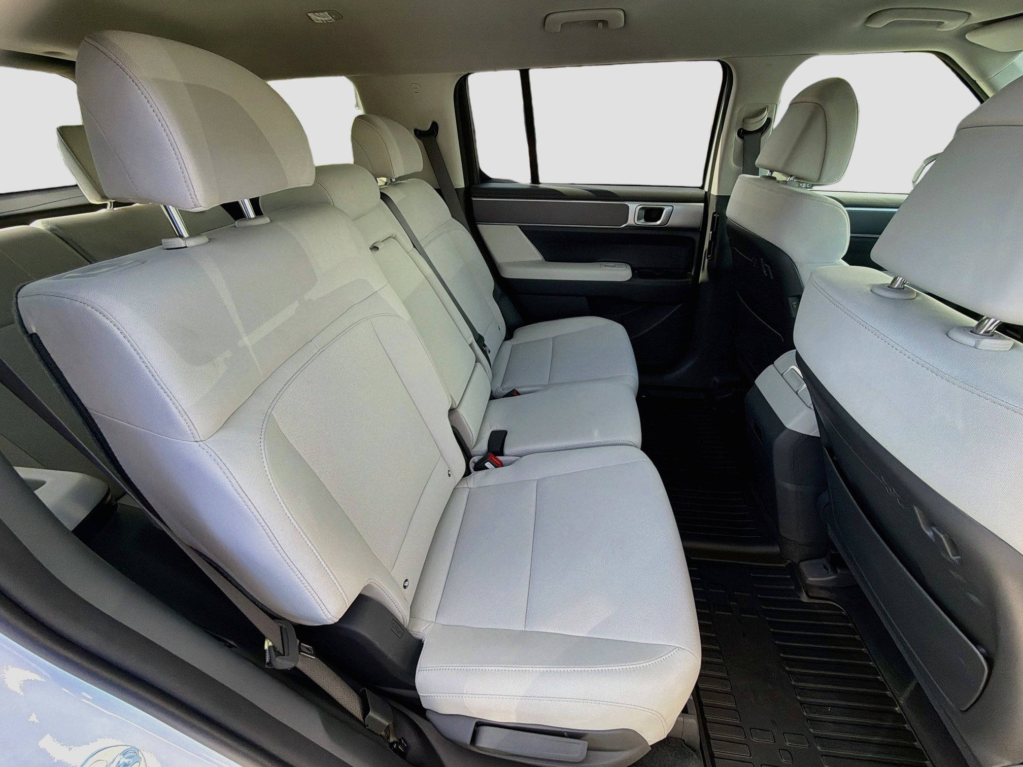 New 2026 Hyundai Santa Fe SE FWD image 21