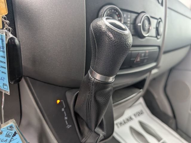 Used 2015 Freightliner Sprinter 3500 image 20