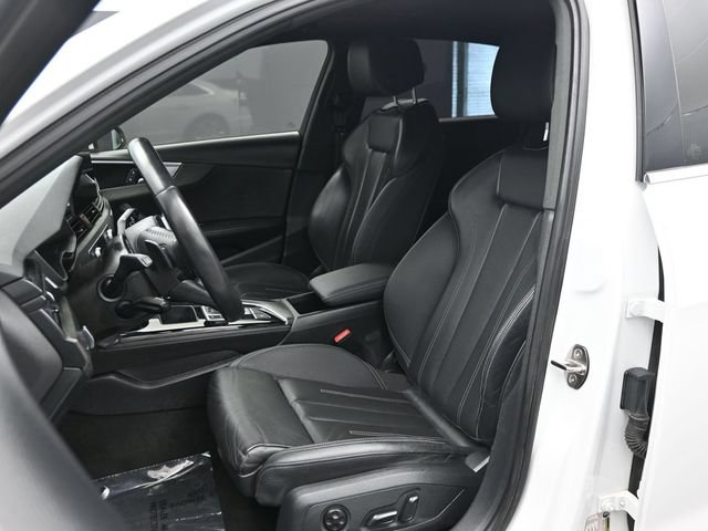 Used 2022 Audi A4 2.0T Premium Plus AWD/4WD image 5