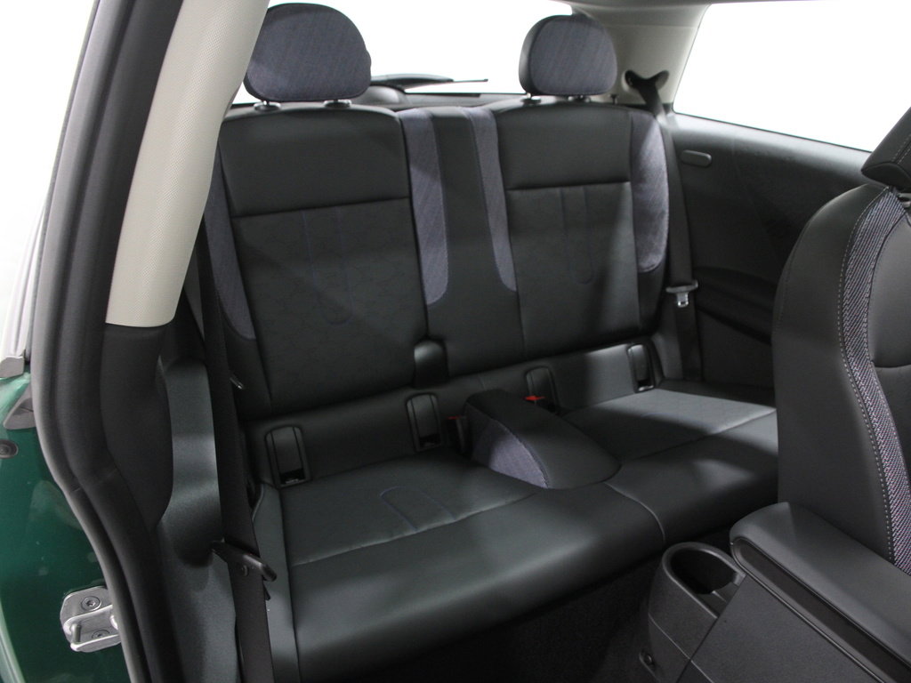 Certified 2025 MINI Cooper S image 18