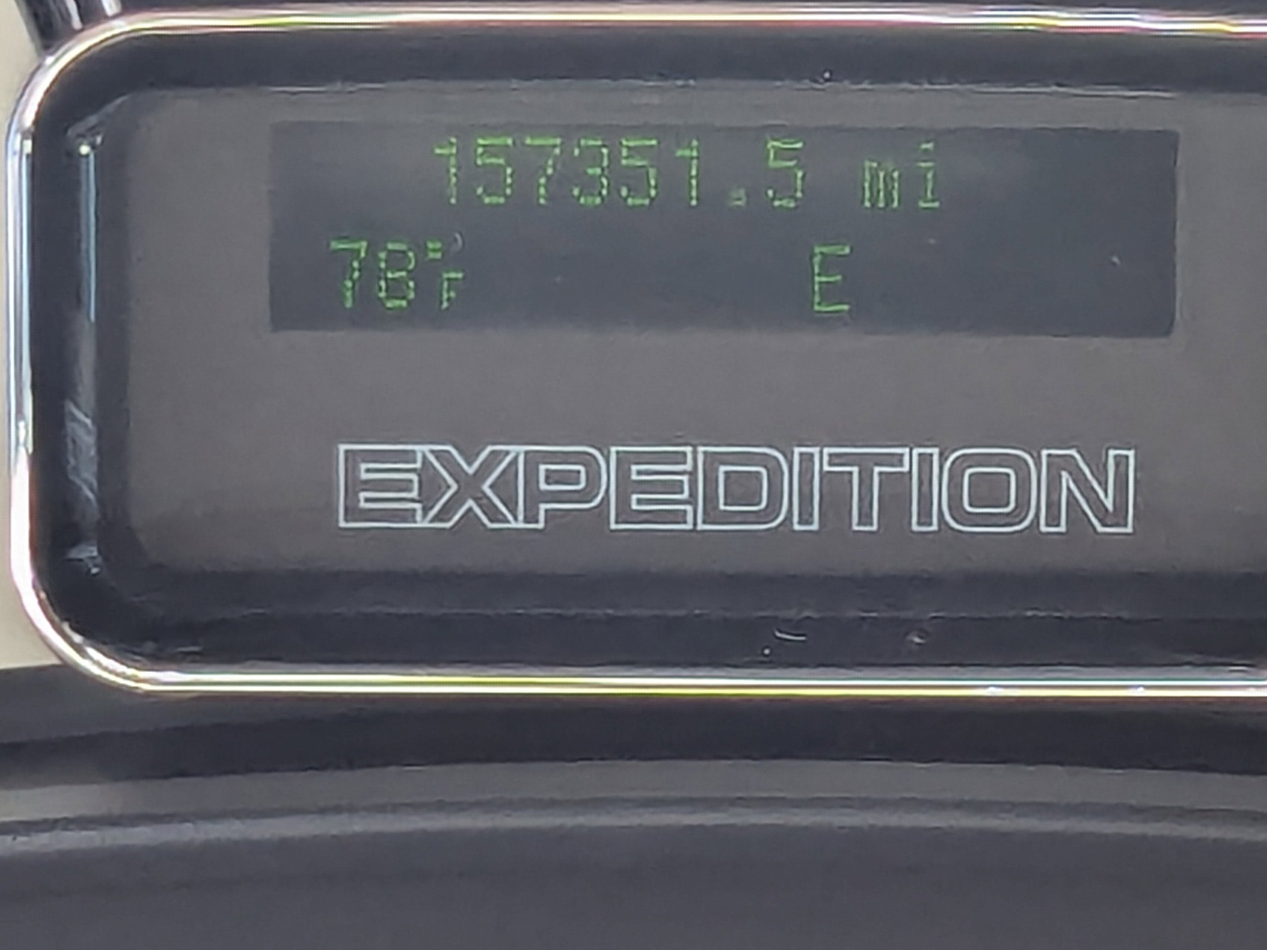 Used 2010 Ford Expedition XLT AWD/4WD image 3