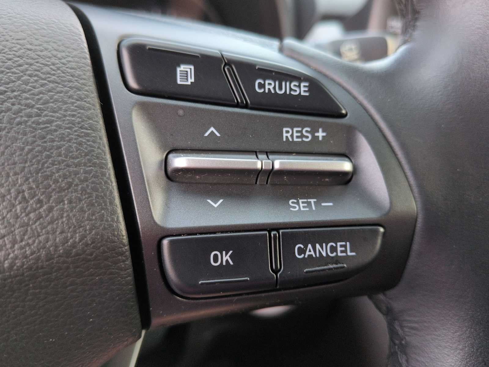 Used 2020 Hyundai Kona SEL w/ Cargo Package FWD image 25