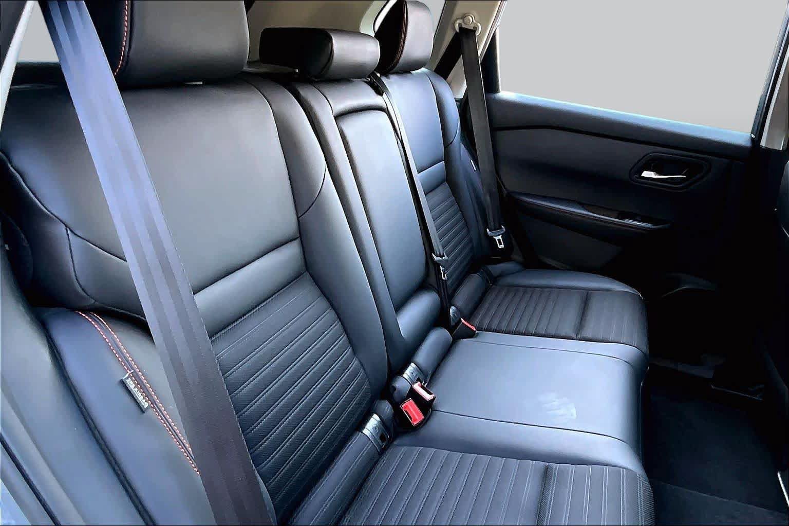 Certified 2026 Nissan Rogue SV AWD/4WD image 20