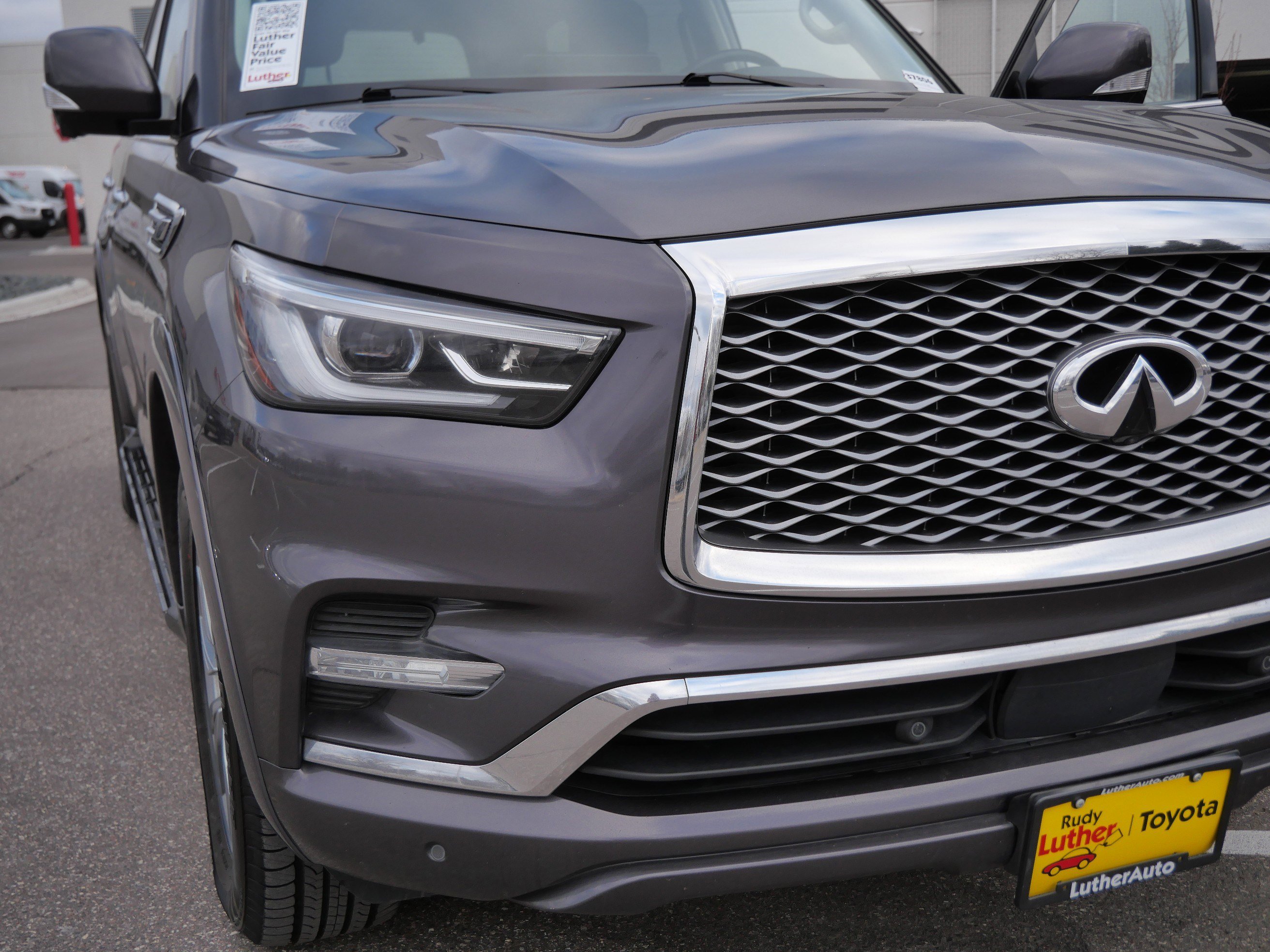 Used 2024 INFINITI QX80 Luxe AWD/4WD image 16