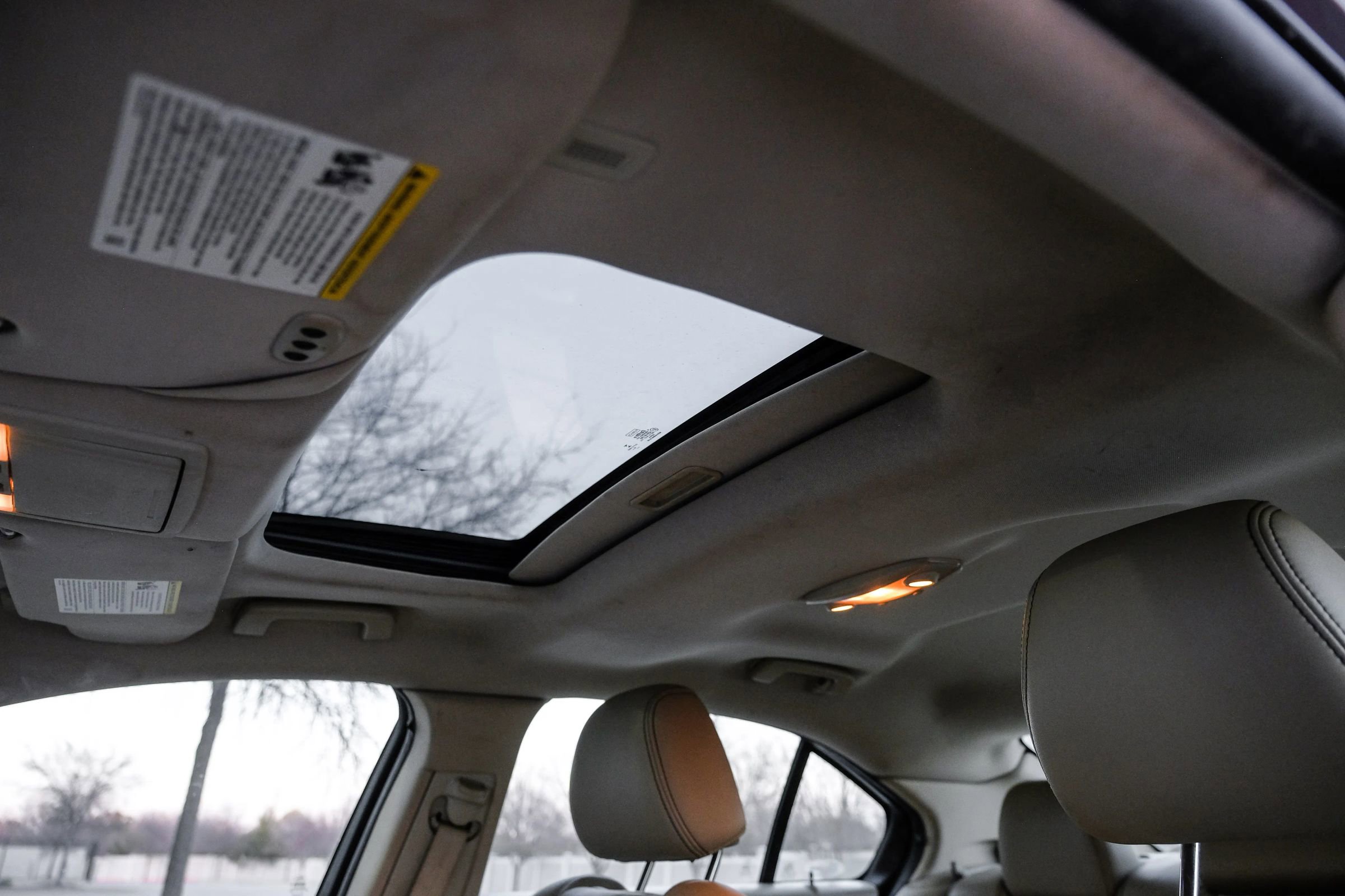 Used 2019 Ford Taurus Limited image 21