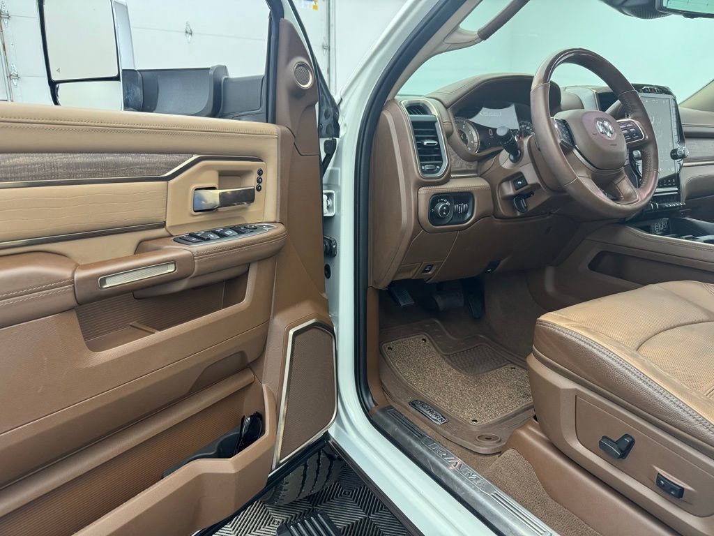 Used 2022 RAM 3500 Limited image 19