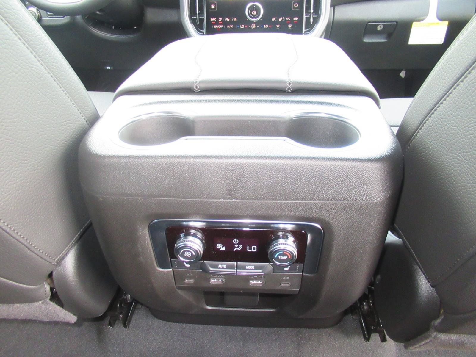 New 2026 GMC Yukon Denali w/ Advanced Technology Package RWD image 37