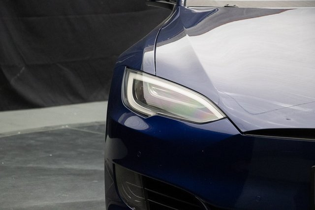 Used 2017 Tesla Model S 75 image 6