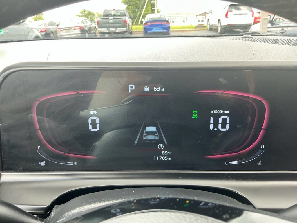 Used 2025 Kia Seltos S AWD/4WD image 19