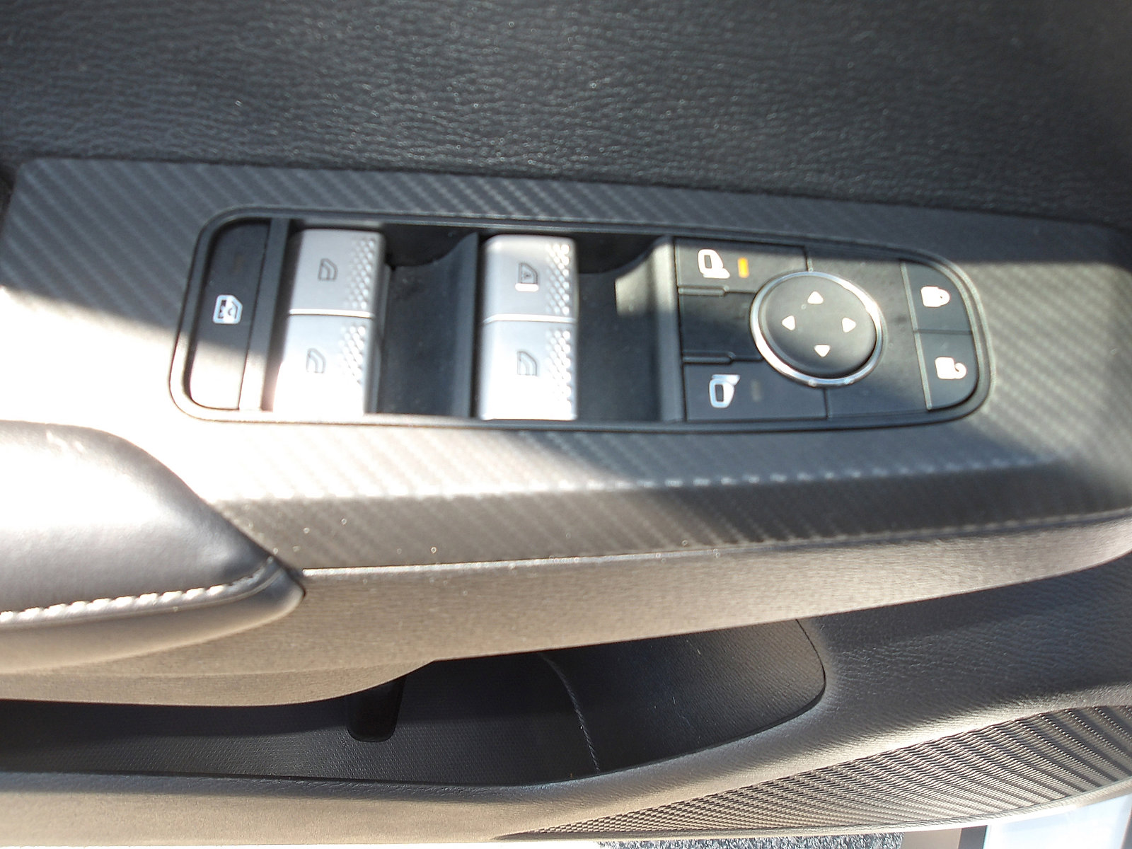 Used 2024 Mitsubishi Outlander ES image 15