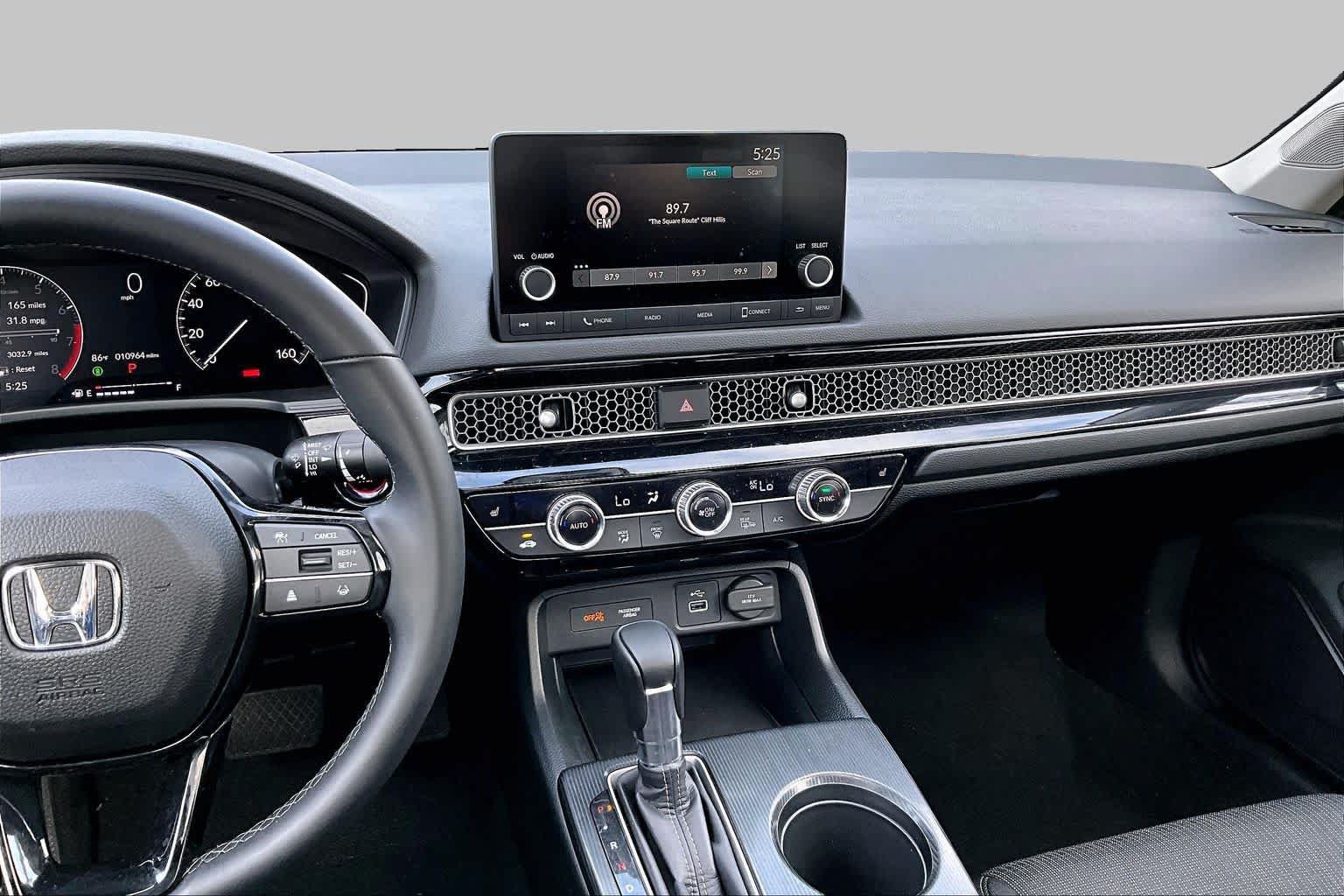 Used 2024 Honda Civic EX image 7