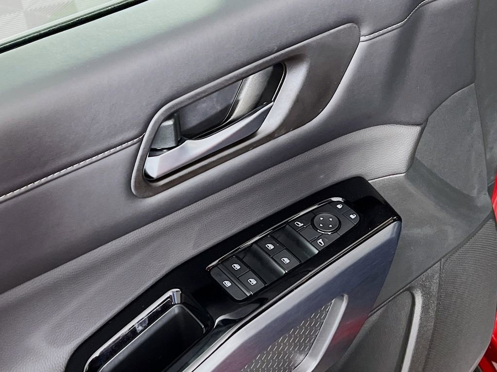 New 2026 Nissan Pathfinder SL image 16