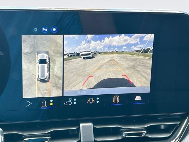 New 2027 Chevrolet Equinox RS w/ Safety and Technology Package FWD image 31
