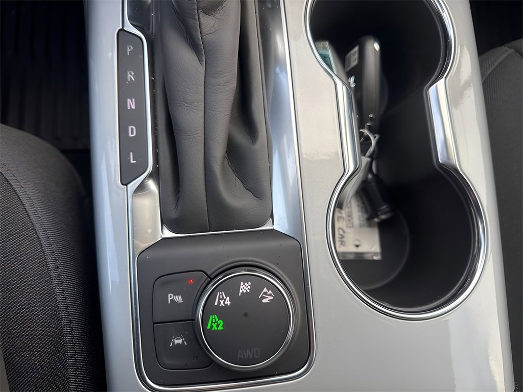 Used 2025 Chevrolet Blazer LT w/ Midnight/Sport Edition image 22