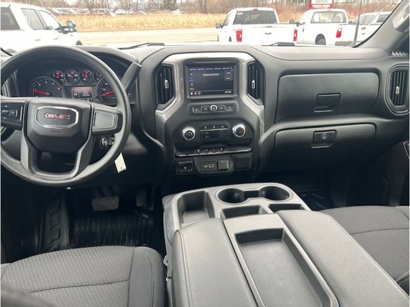 Used 2021 GMC Sierra 2500 4x4 Crew Cab w/ Gooseneck/5TH Wheel Package image 6