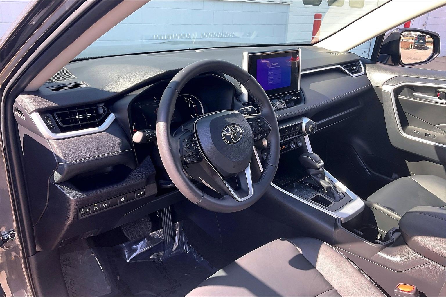 Used 2024 Toyota RAV4 XLE Premium w/ Weather Package AWD/4WD image 18