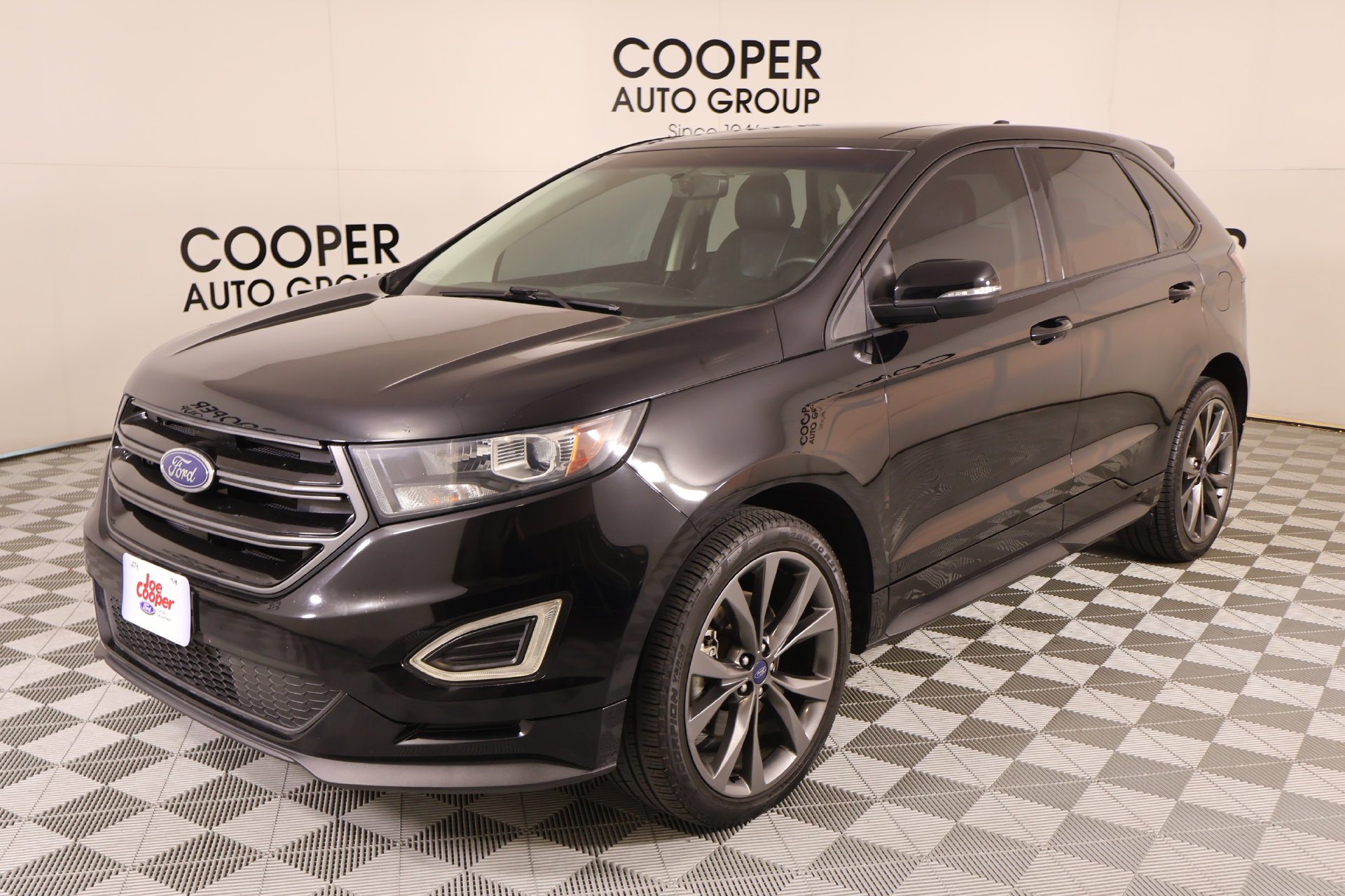 Used 2018 Ford Edge Sport w/ Technology Package AWD/4WD image 11