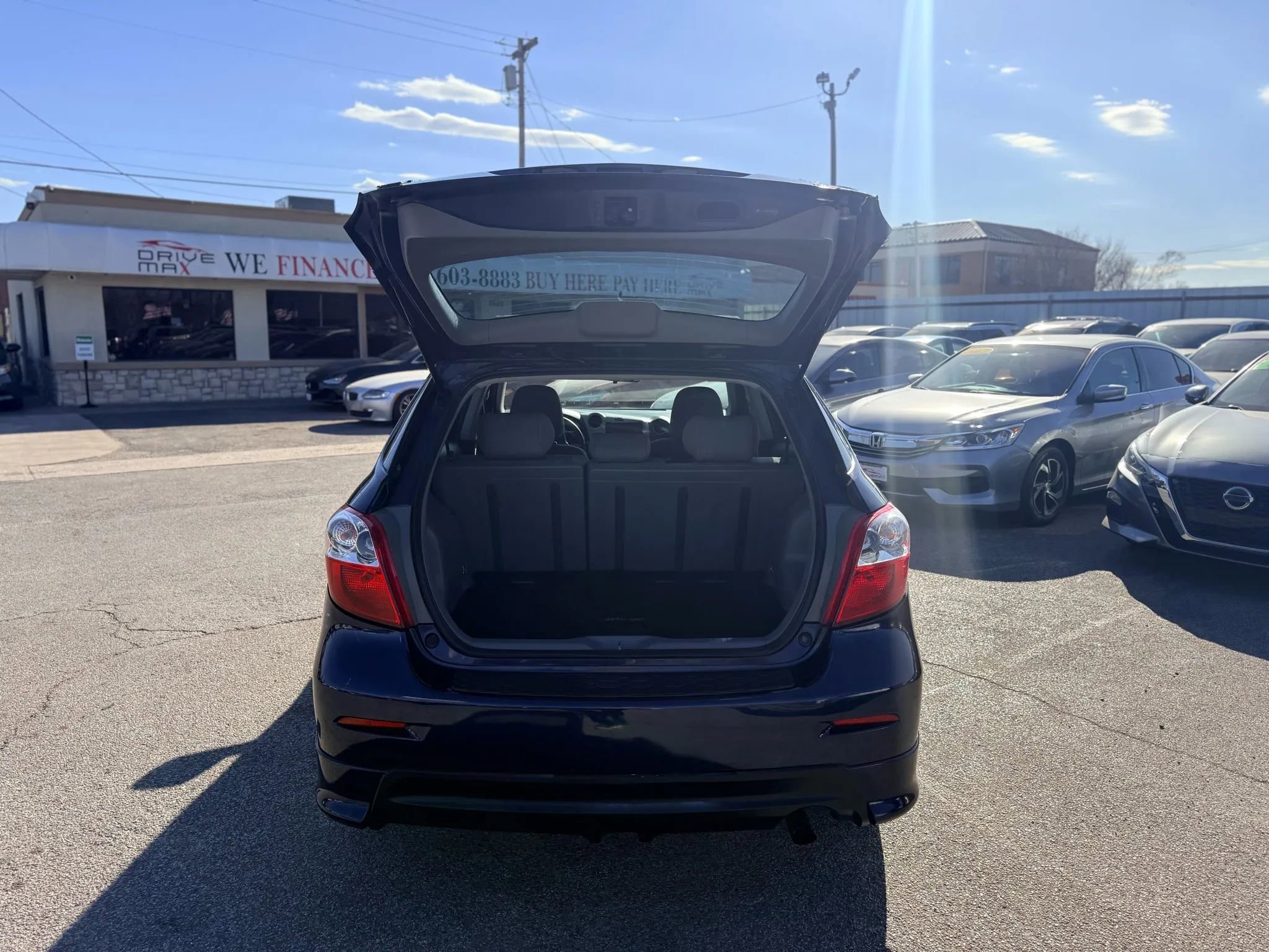 Used 2009 Toyota Matrix S image 11