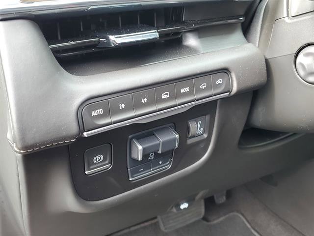 Certified 2024 Cadillac Escalade Premium Luxury Platinum image 44