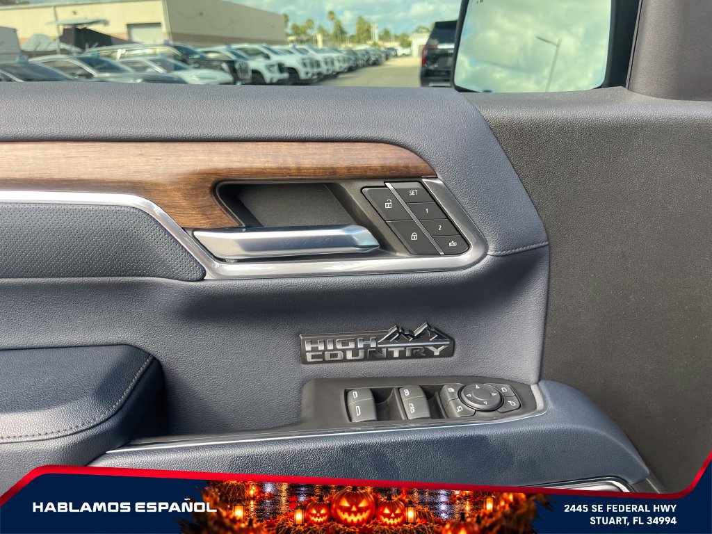 Used 2023 Chevrolet Silverado 1500 High Country w/ Technology Package AWD/4WD image 22