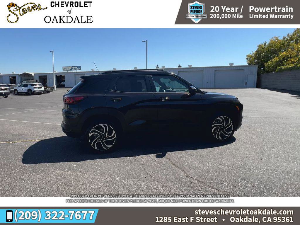 Certified 2024 Chevrolet TrailBlazer RS w/ Driver Confidence Package image 12