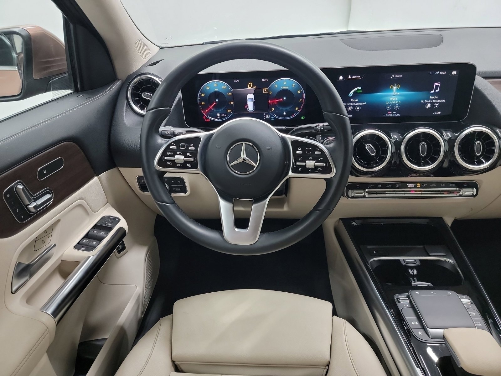 Used 2021 Mercedes-Benz GLA 250 4MATIC image 16