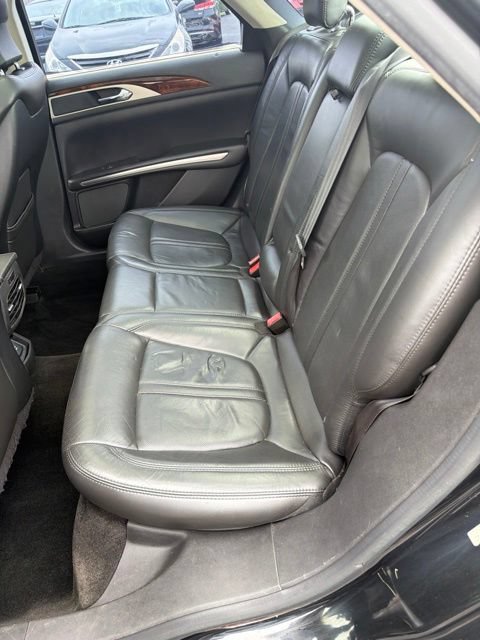 Used 2014 Lincoln MKZ AWD image 11