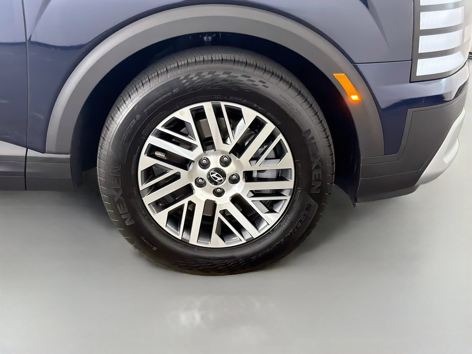 Used 2026 Hyundai Palisade SE FWD image 34