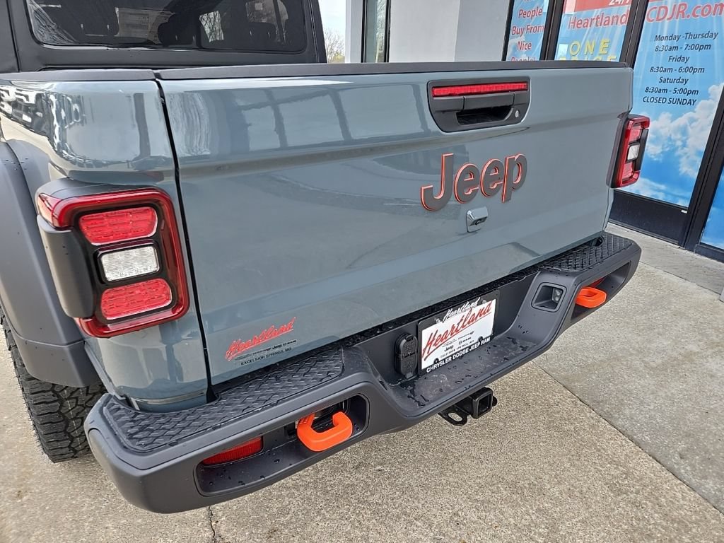 New 2026 Jeep Gladiator Mojave AWD/4WD image 23