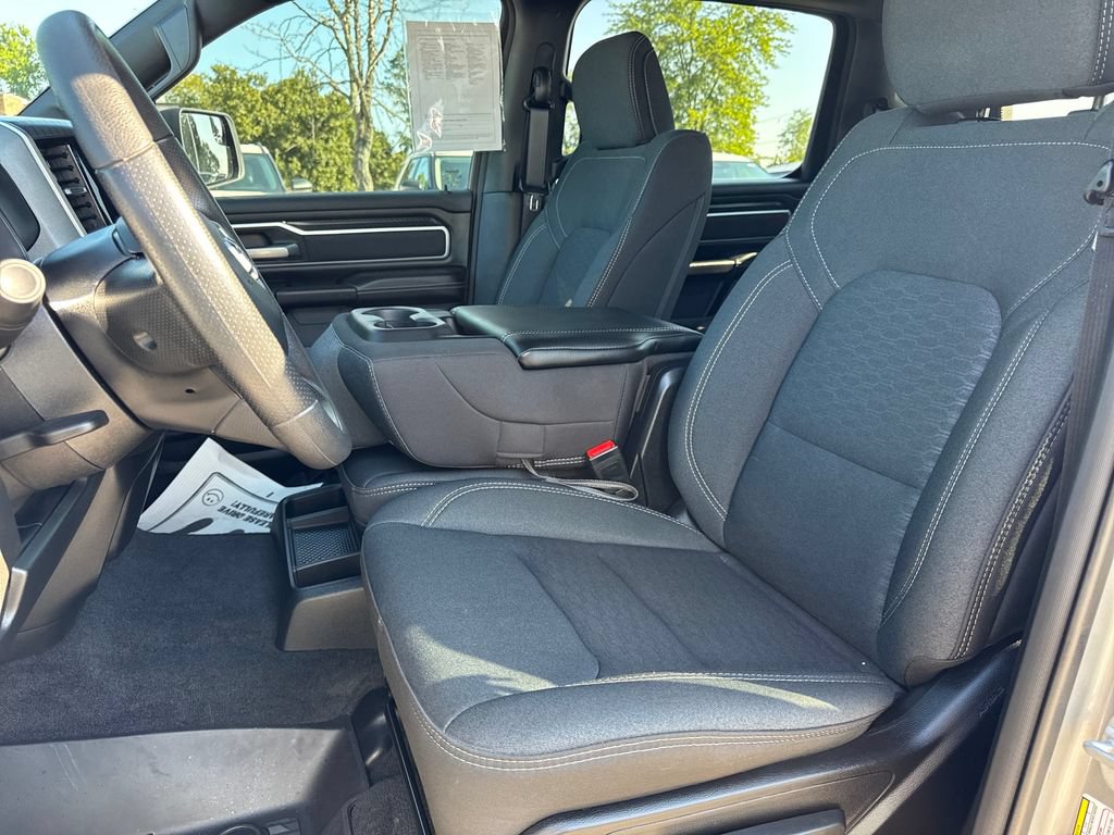 Used 2025 RAM 1500 Big Horn AWD/4WD image 11