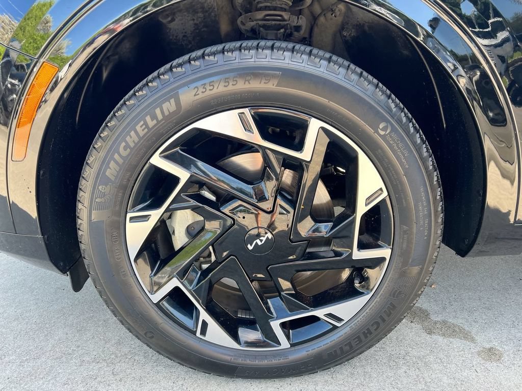 Used 2025 Kia Sportage SX AWD/4WD image 9