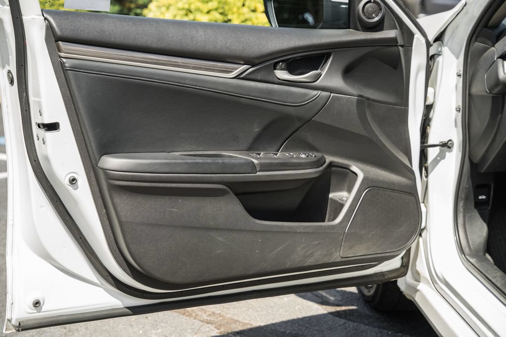 Used 2021 Honda Civic EX-L image 34