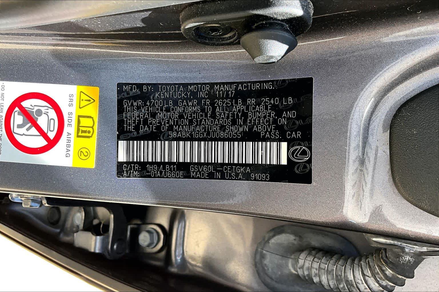Used 2018 Lexus ES 350 w/ Luxury Package w/Wood Trim FWD image 35