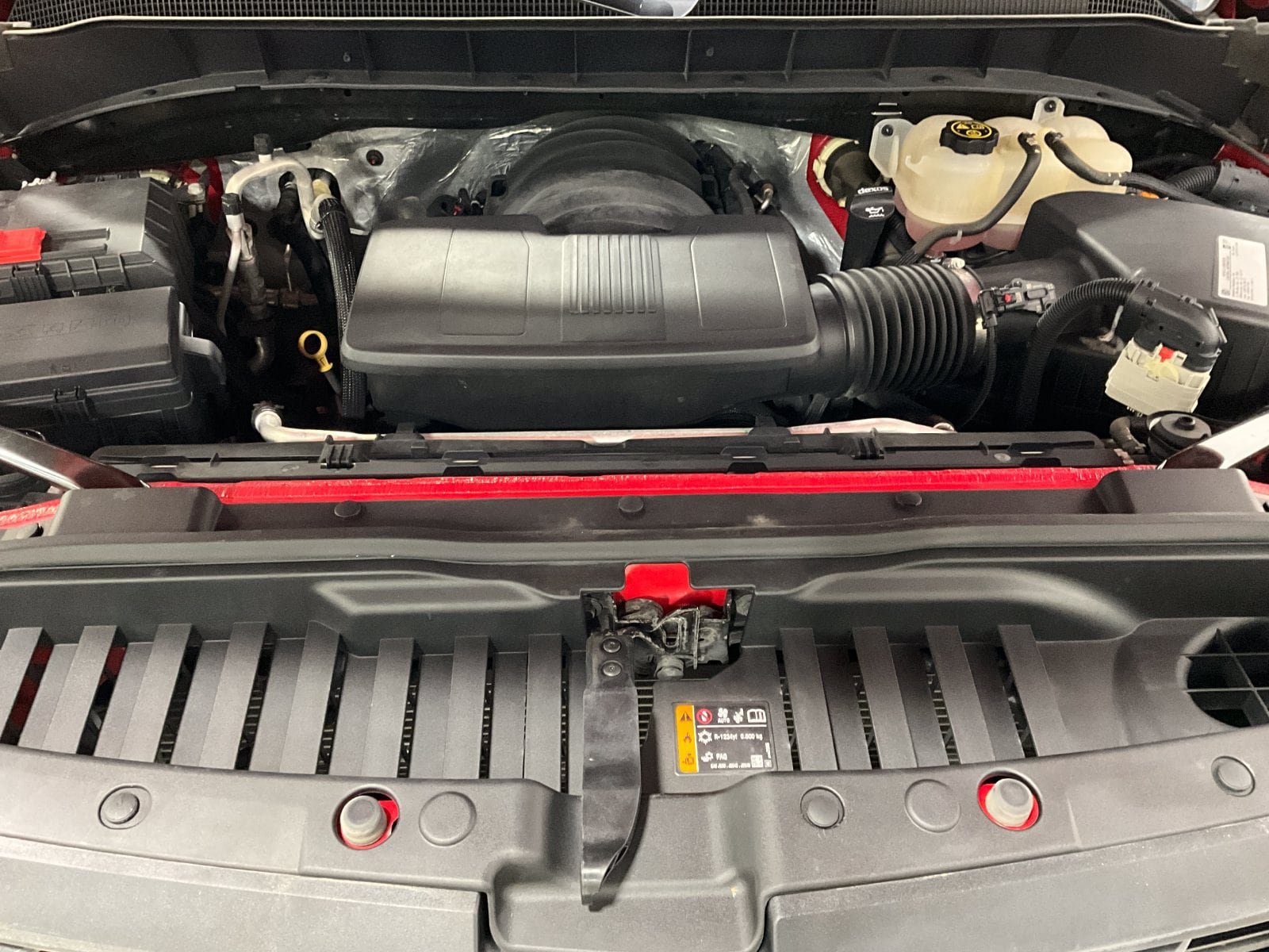 Used 2019 Chevrolet Silverado 1500 Custom Trail Boss w/ Custom Convenience Package AWD/4WD image 13