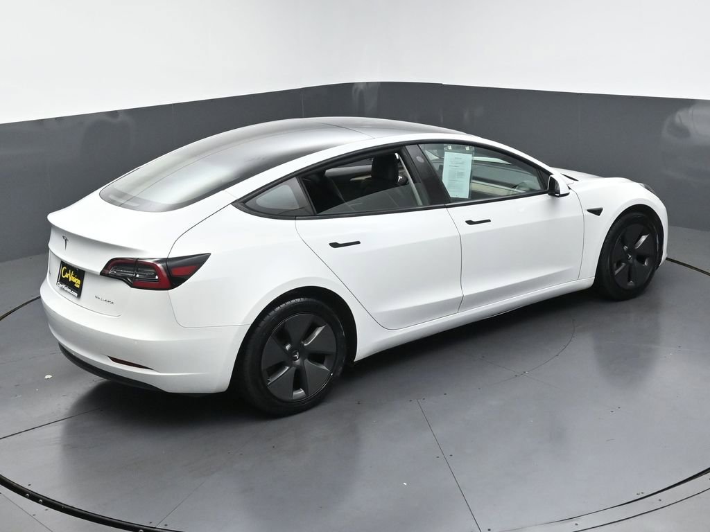 Used 2021 Tesla Model 3 Standard Range Plus image 40