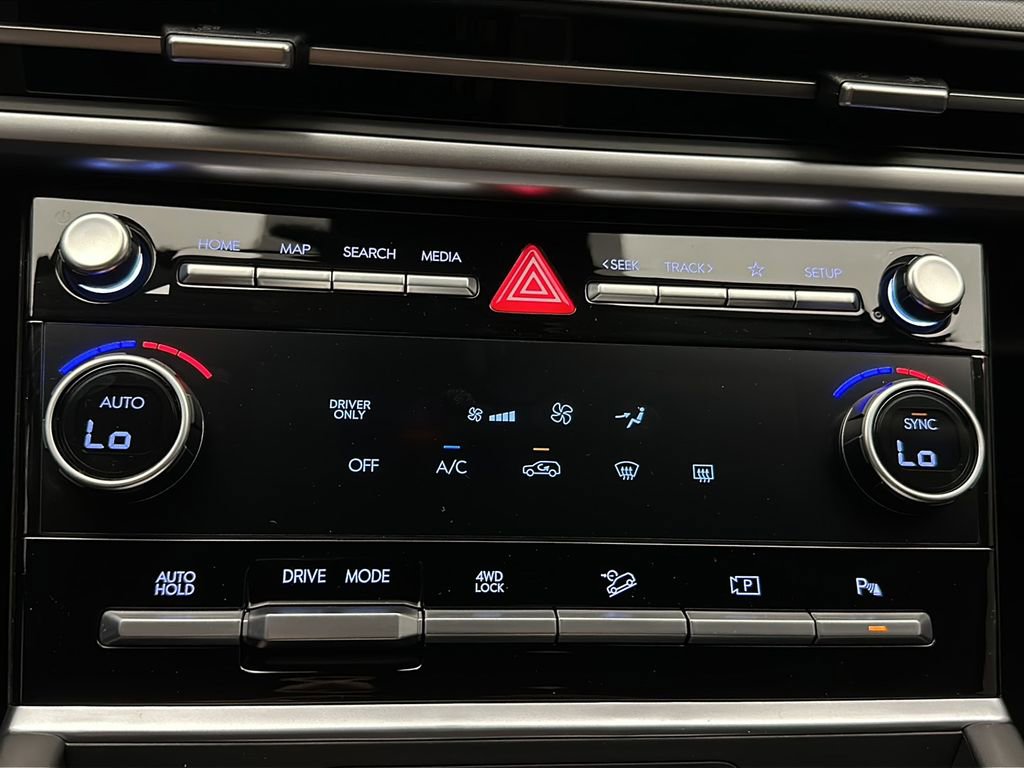 New 2026 Hyundai Santa Fe SE image 23