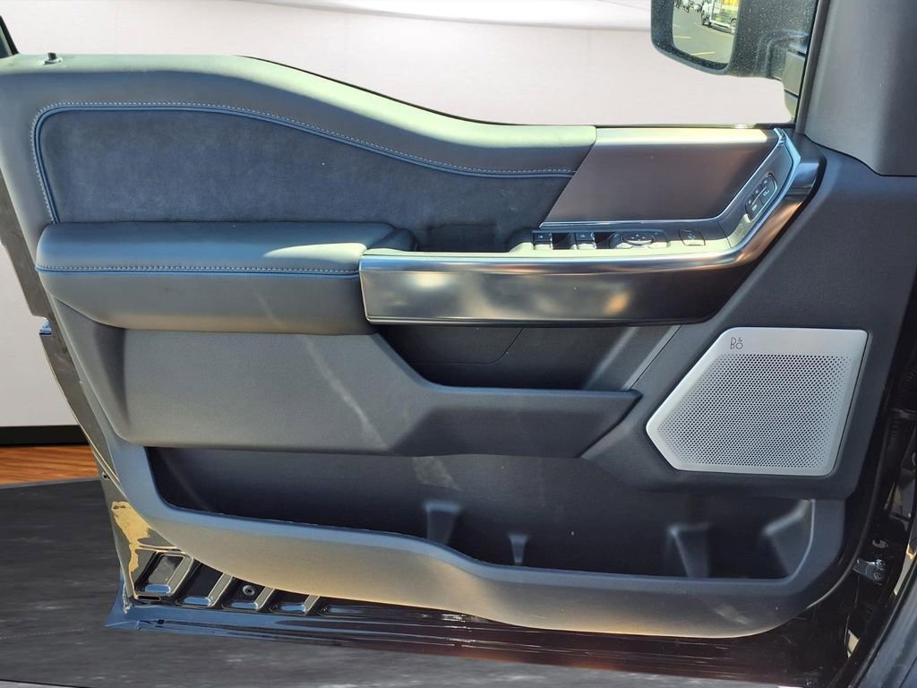 New 2026 Ford F250 Platinum AWD/4WD image 16