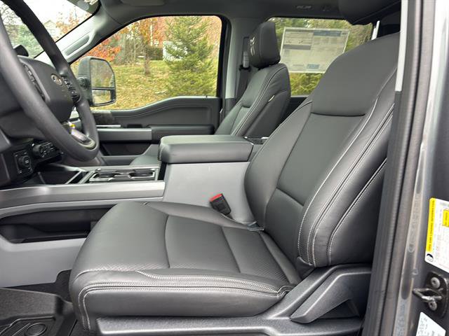 New 2026 Ford F250 XLT w/ XLT Premium Package image 11