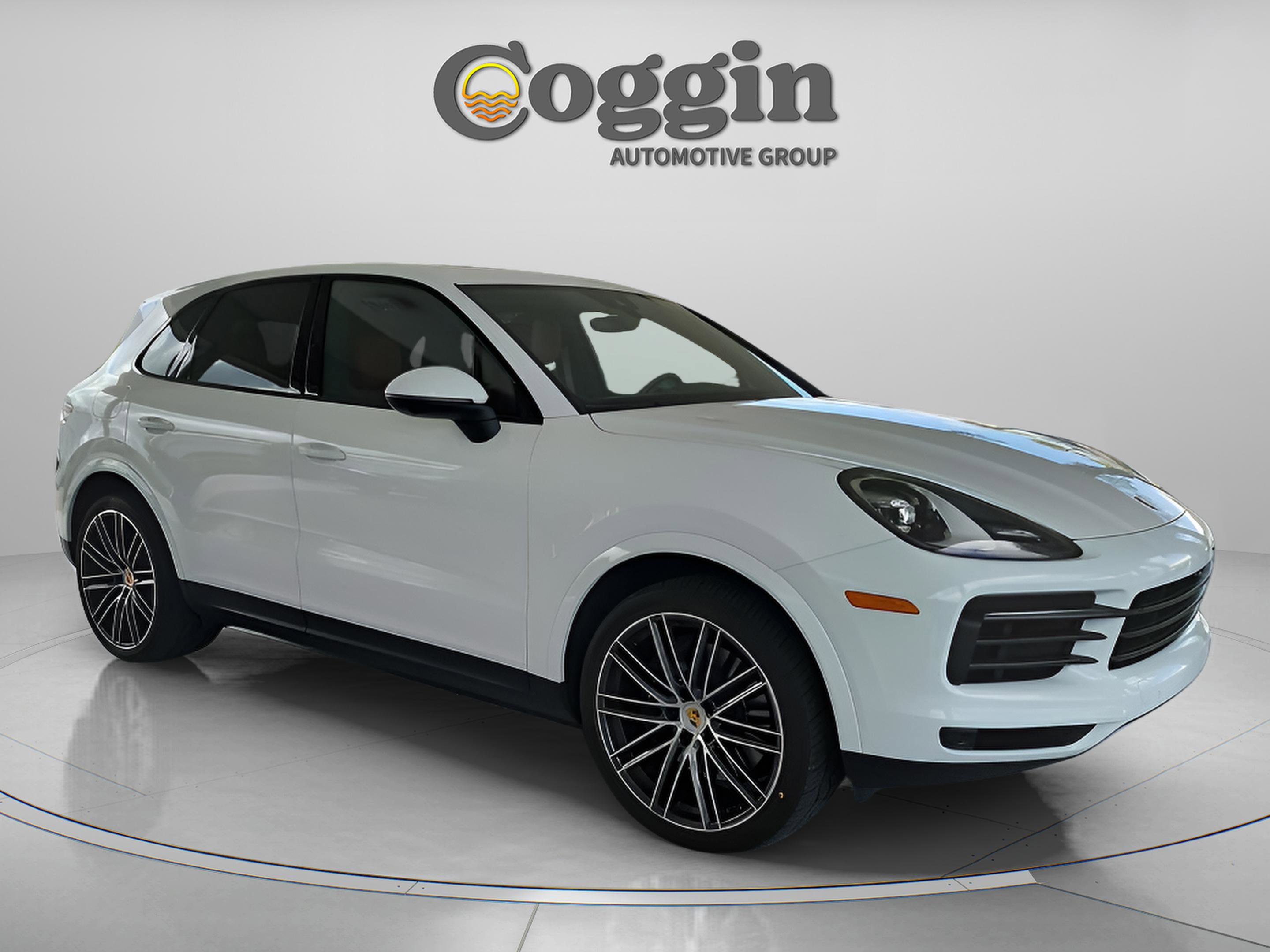 Used 2023 Porsche Cayenne Platinum Edition AWD/4WD image 7